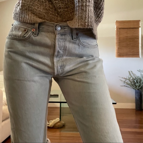 Reformation | Reworked Levi’s - Picture 6 of 14